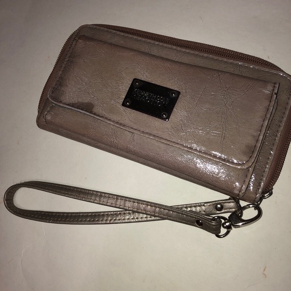 kenneth cole reaction womans wallet long grey silver Authentic - Picture 2 of 13